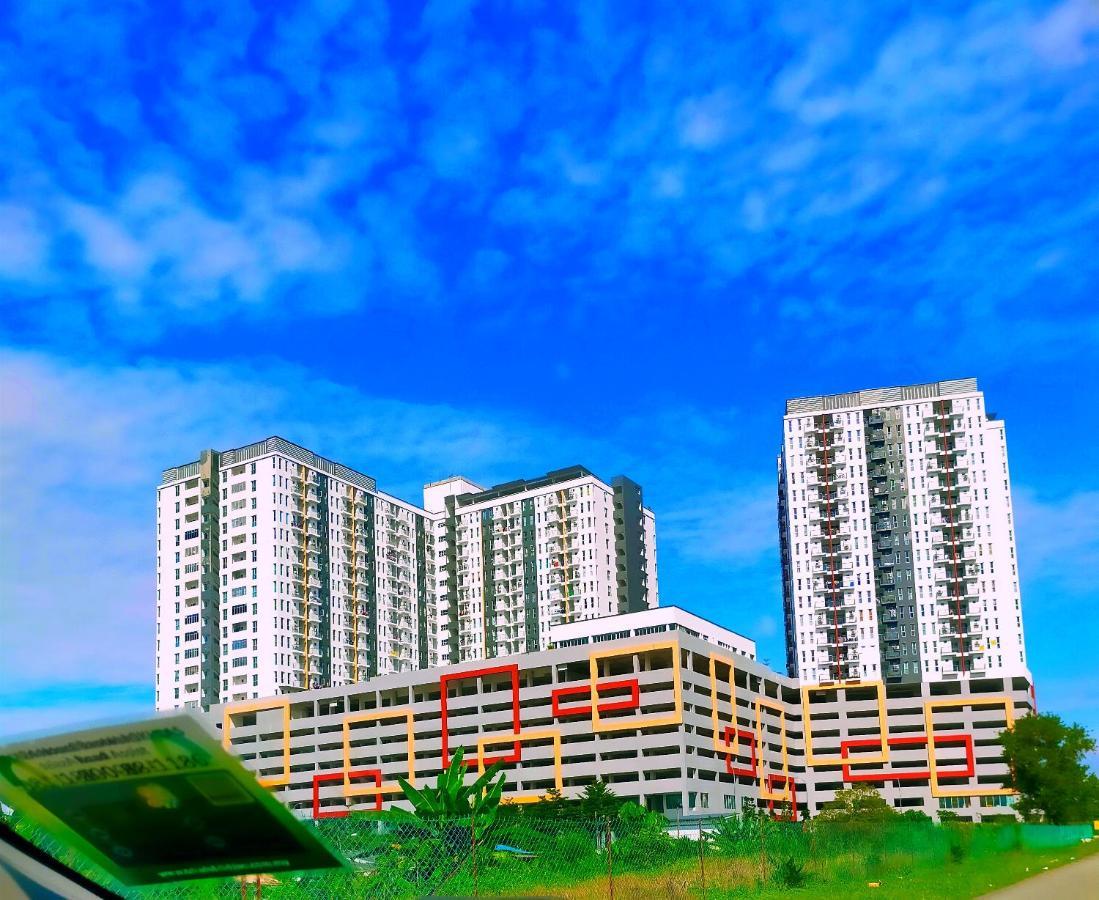 Homestay Semenyih 3 Bedroom Apartment By Kasyaf Extérieur photo