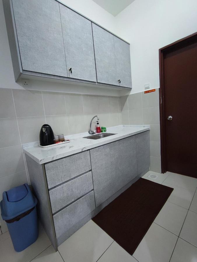 Homestay Semenyih 3 Bedroom Apartment By Kasyaf Extérieur photo