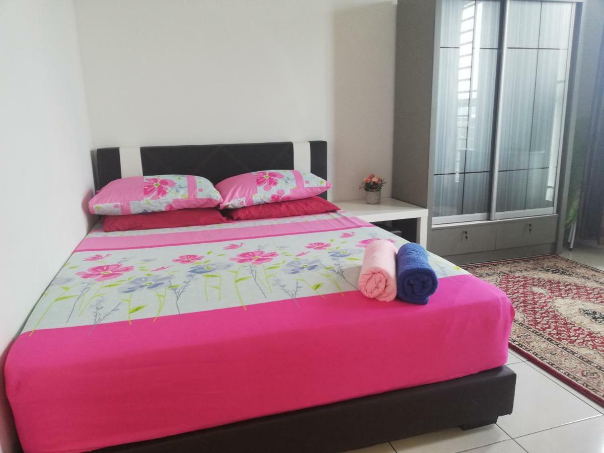 Homestay Semenyih 3 Bedroom Apartment By Kasyaf Extérieur photo